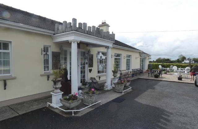 Bunratty Castle Mews B&B