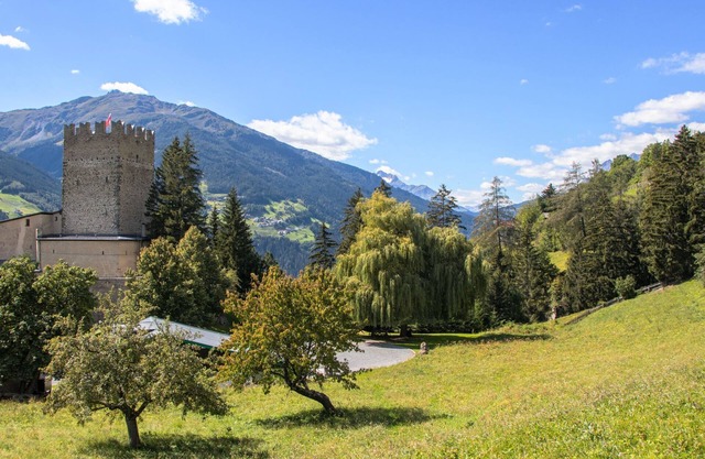 Burg Biedenegg,Trautson by Interhome