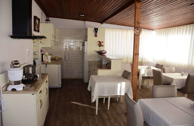 Burhaniye Merkez Otel