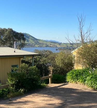 Burnt Creek Cottages