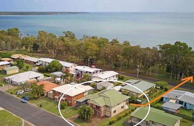 Burrumundi - Burrum Heads - Close To Beach - Water Views