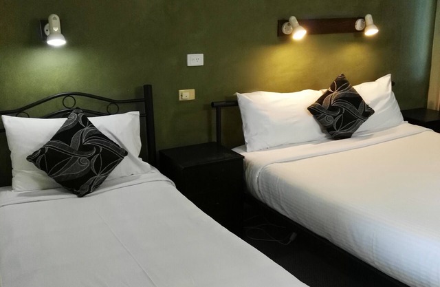 Bushmans Motor Inn