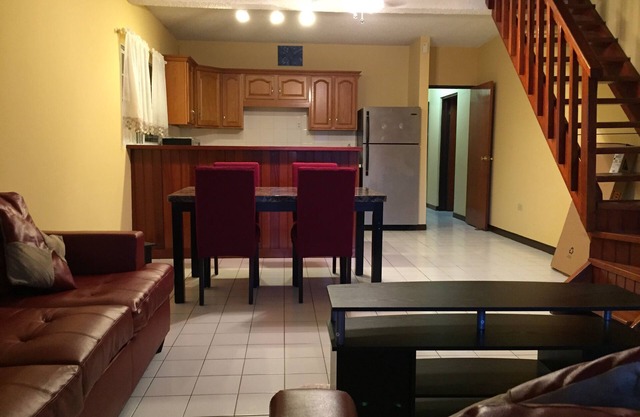BUSINESS AND FAMILY ACCOMMODATION NEAR BEACHES, CASINO AND AMENITIES