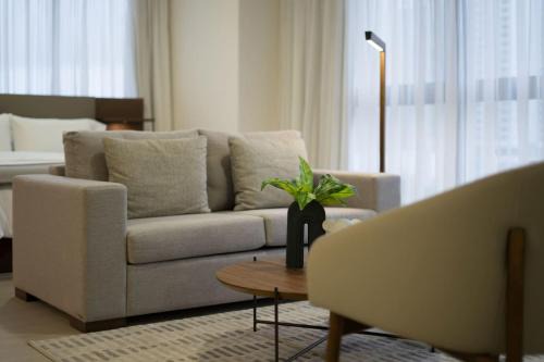 Business Loft with Park View