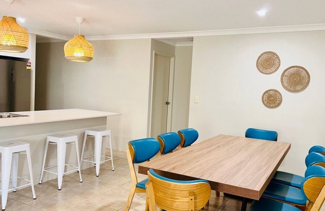 Busselton Beach Villa - Family & Pet Friendly