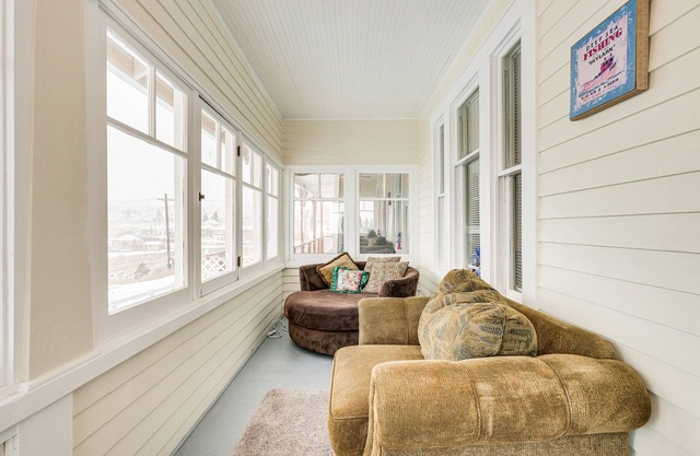 Butte Vacation Rental - Close to Museums!