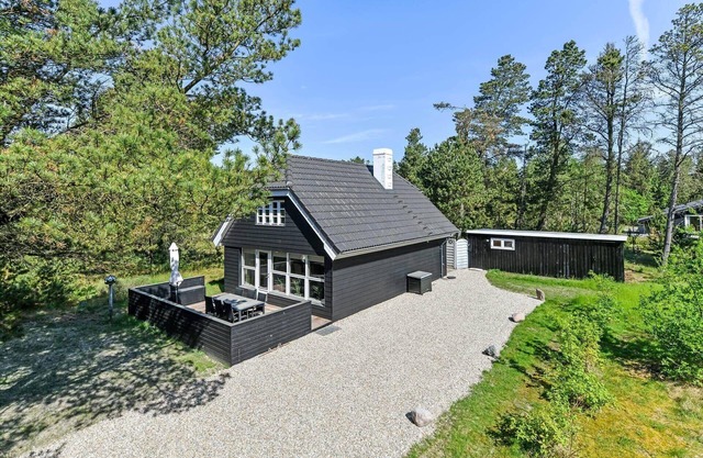 BV395 Oksbøl - Grævlingevej 1