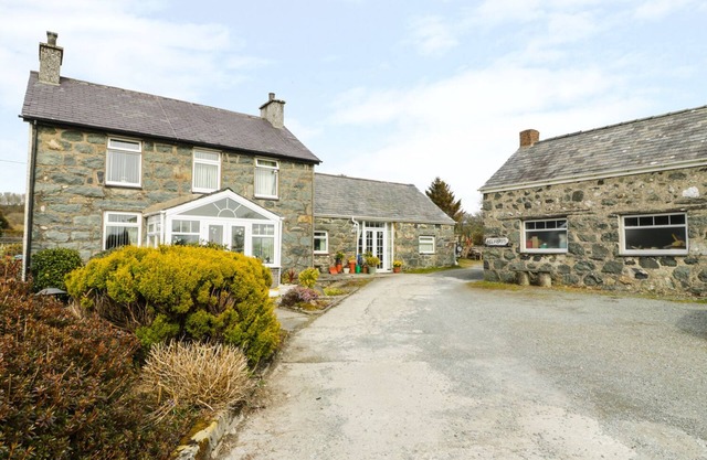Bwthyn Ael Y Bryn, CRICCIETH