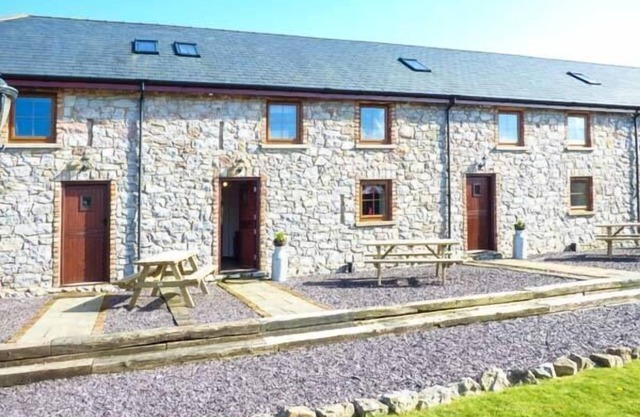 Bwthyn Y Wennol, ABERGELE