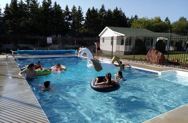 Por The Bay Cottages en Stanhope! - Casa Ejecutiva de 4 dormitorios