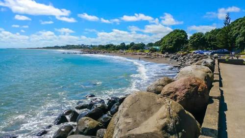 By The Sea On Sackville - beachside in Fitzroy