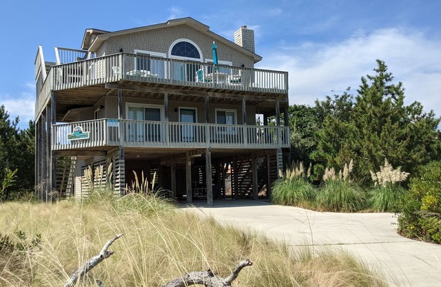 'Byrd Sanctuary' Oceanside Home, Ocean y Sound Views