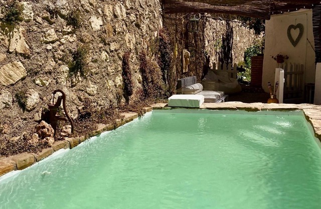 Céntrica casa rural con carácter en Güejar Sierra (Granada)