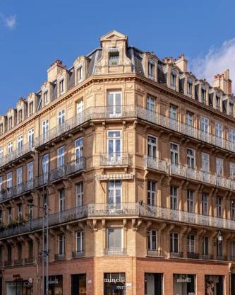Cœur Capitole 122m2- Clim - Parking - Ascenseur- Métro
