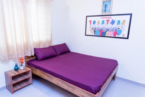 C Suites - Highland