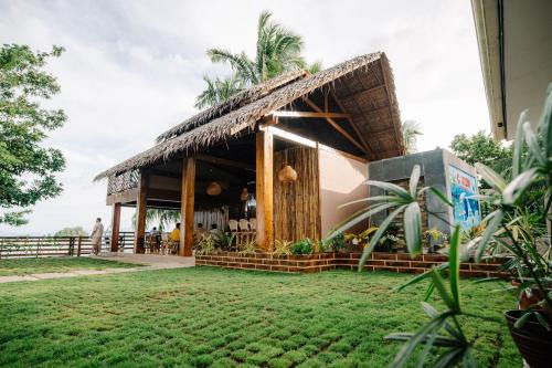 C-View Beach Resort