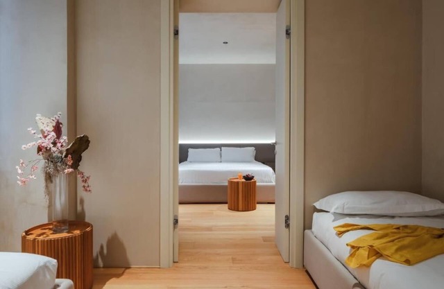C10 Boutique Hotel