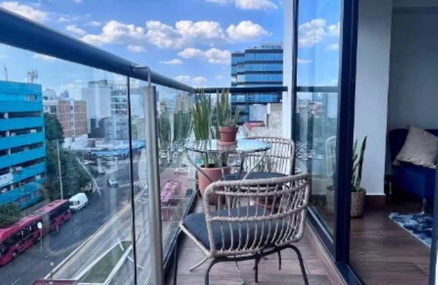 C602- 2 BR /2 BTH - Una Habitación Piso, Capacidad 5