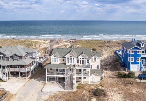 C9289 Sun King II - Oceanfront, Elevator, 4x4 Area, Pool, Hot Tub, Pets OK!