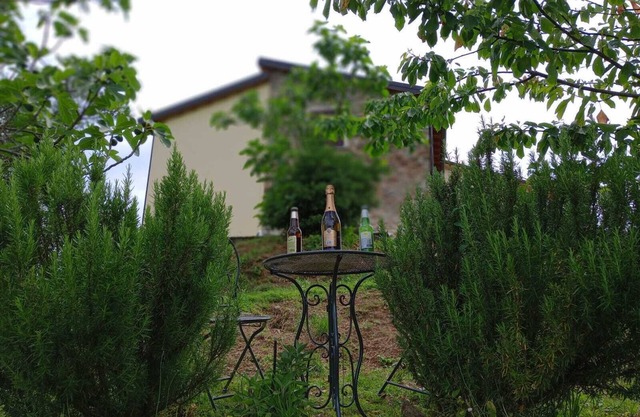 CA GIACOMO, en medio del bosque de Lunigiana ... relájate ... y ambientes únicos