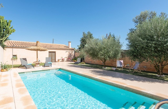 CA SES NINES - Acogedora casa de pueblo con piscina privada en el interior de Mallorca WiF