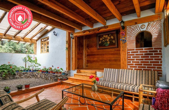 Spectacular cabin "Colibrí" with lake view