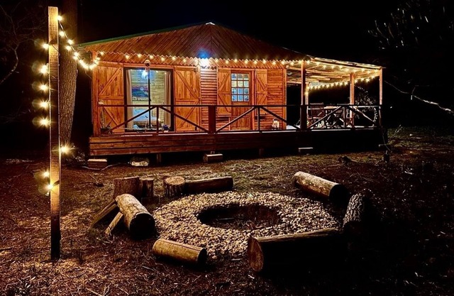 Cabaña de la Tierra, en el Bosque de Oceania del Polonio