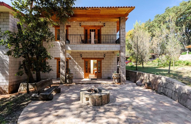 Cabaña Los Encinos - Naturaleza Campestre y Privacidad