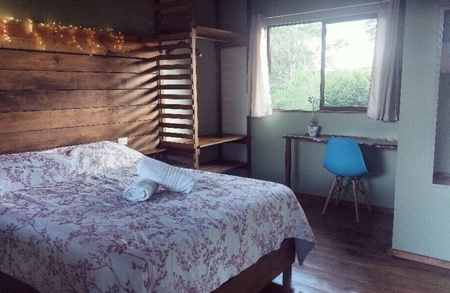 Cabañita en las montañas (apta para 'nómadas digitales', familias y mascotas)