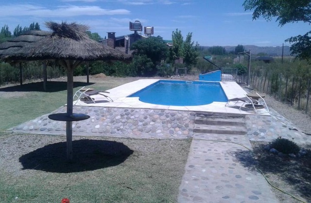 Cabaña con pileta privada, vista a la montaña