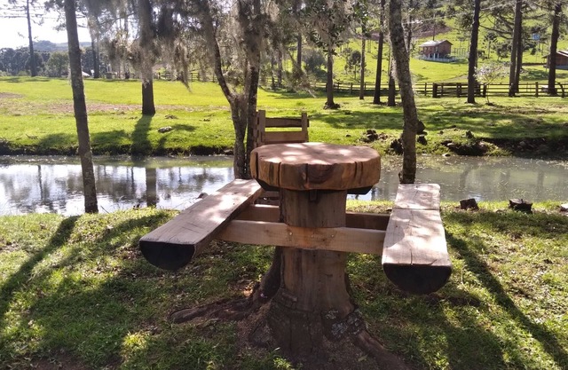 Cabana Pequeno Bosque com dek e Vista /p o rio
