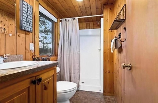 Cabin 2 at Heaths Resort