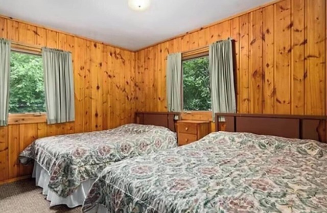 Cabin 3 at Heaths Resort