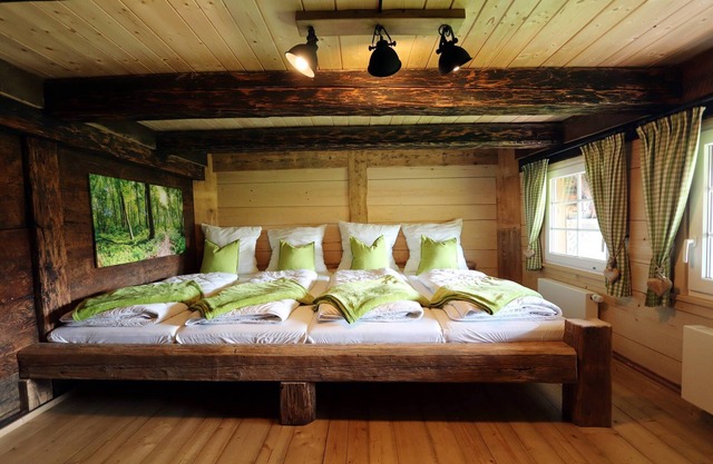 Camarote 'Ferienhütte Biobetrieb Lippenhof' con terraza y balcón privados