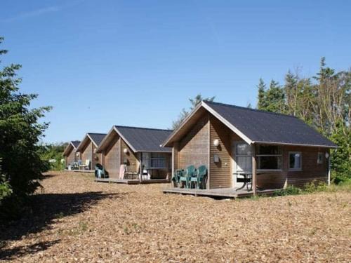 Cabin in camping resort-shared bathroom