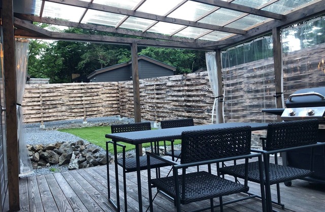 Cabin M Stay without meals / Ito Shizuoka