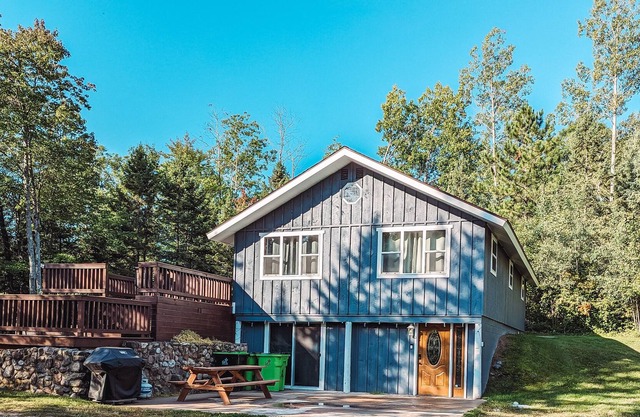 Cabin Near UTV/ATV Trails Sleeps 8