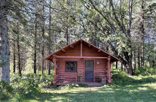 Cabin On A Private Lake