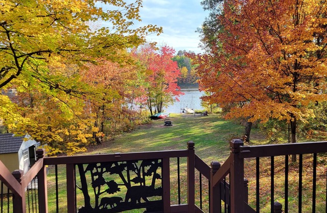 Cabin on a private lake near ATV trails