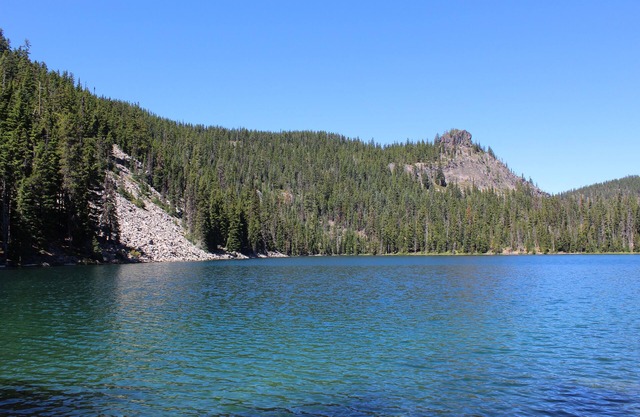 Cabaña en Crescent Creek! Ver Crater Lake, disfrutar de la pesca, senderismo y más!