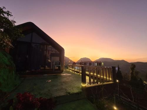 cabin view gunung