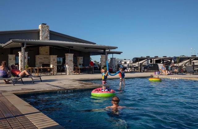 Cabin with Inclusive Resort Amenities - Cabin with Inclusive Resort Amenities