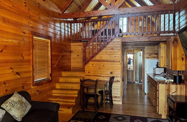 Cabins of Mackinaw