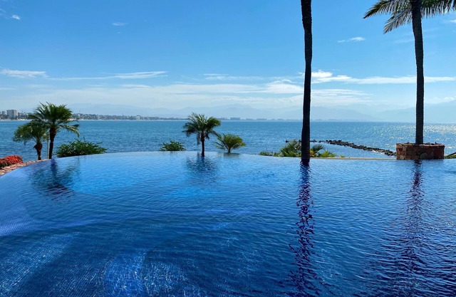 Cabo 2-Punta Esmeralda