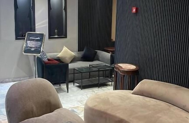 Cadé Hotel