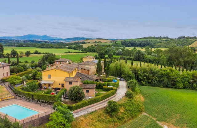 Caggiolo by Interhome