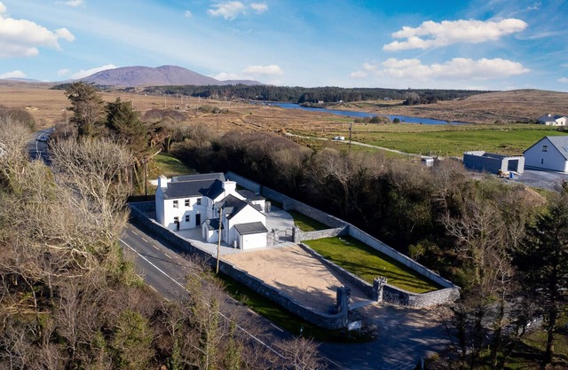 Caher House Recess Co. Galway