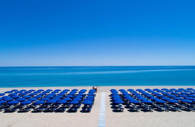 Cala Luas Resort