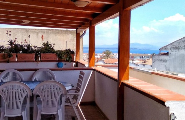 Calasetta Comfy Apartment x5 - w/Terrace