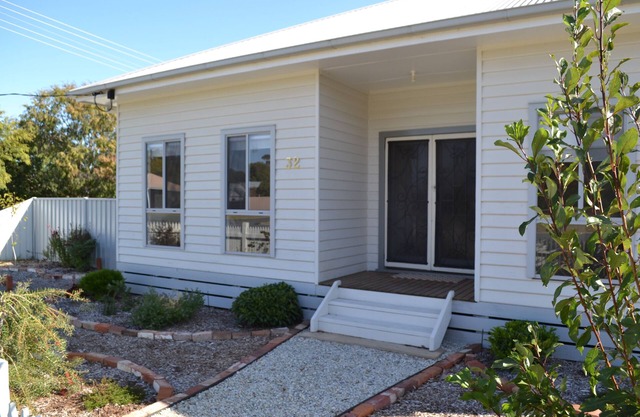 Calaway Home - Golf & Bowls Club at your door step.